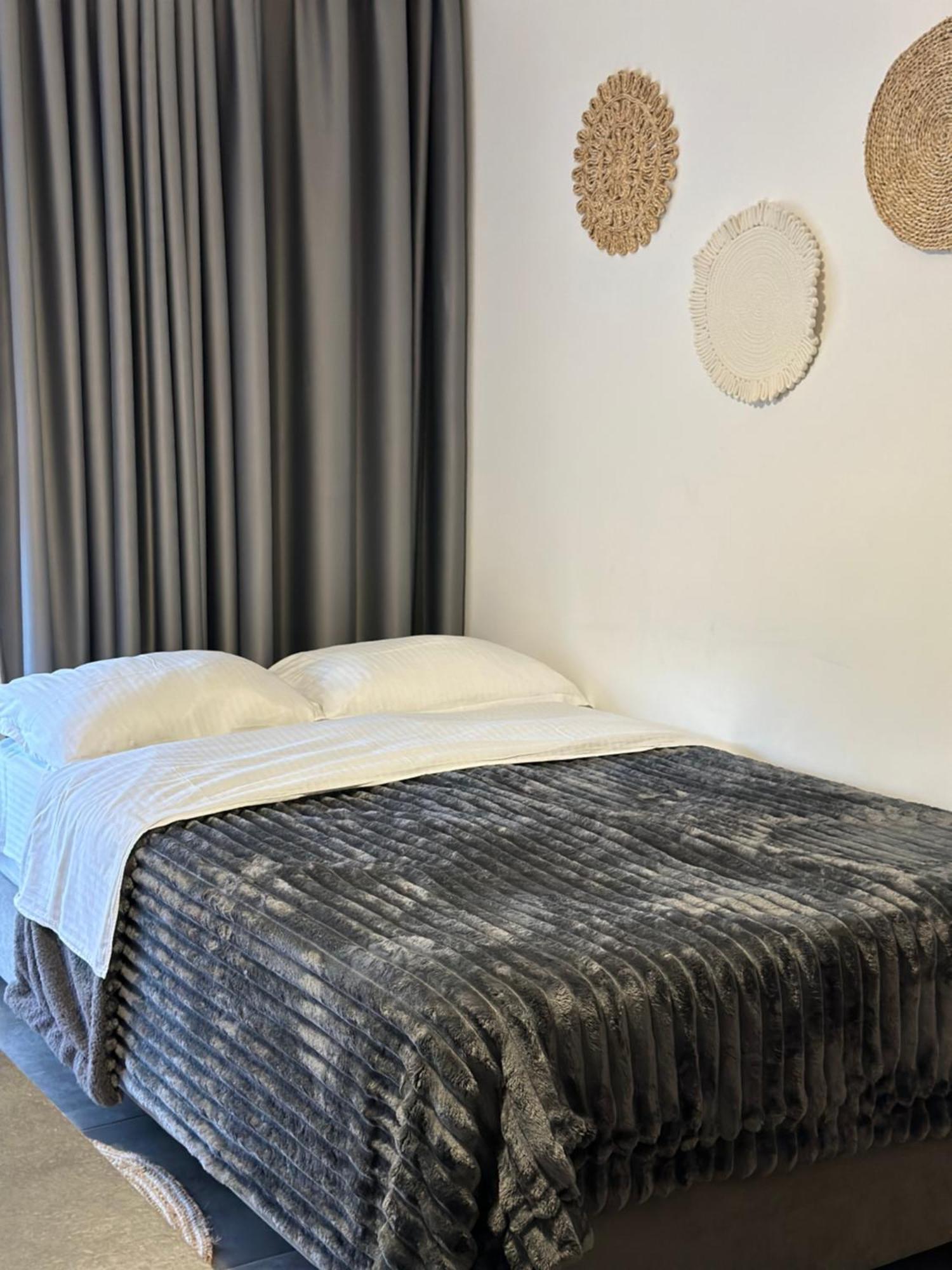 Lamda Deluxe Apartments Keramotí Kültér fotó