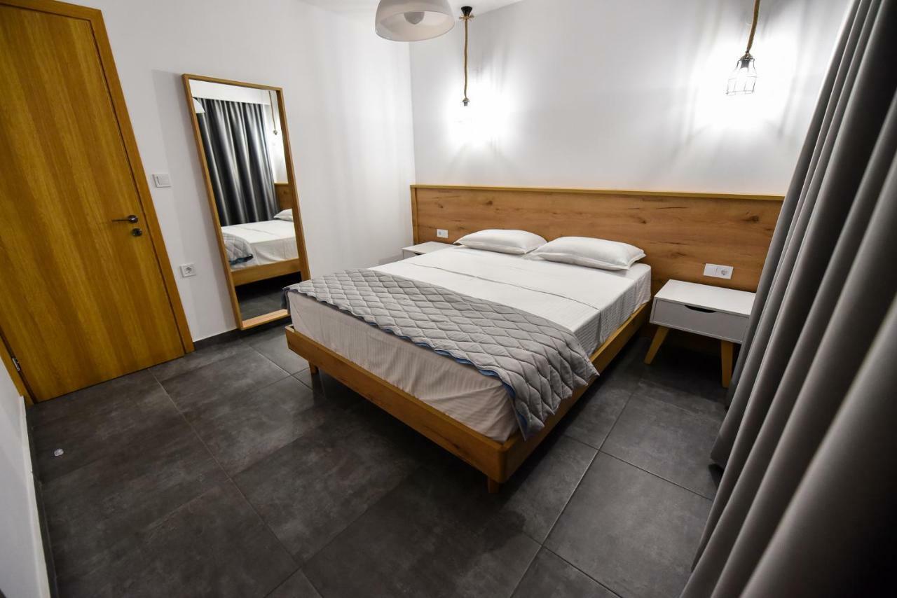 Lamda Deluxe Apartments Keramotí Kültér fotó